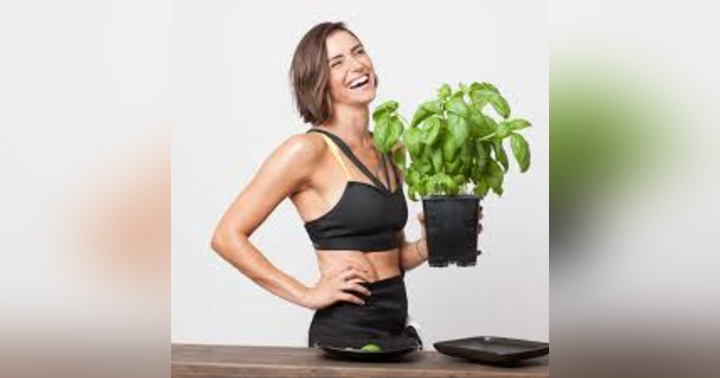 image for From Hollywood Chef to Wellness Entrepreneur: Vikki Krinsky's Inspiring Journey