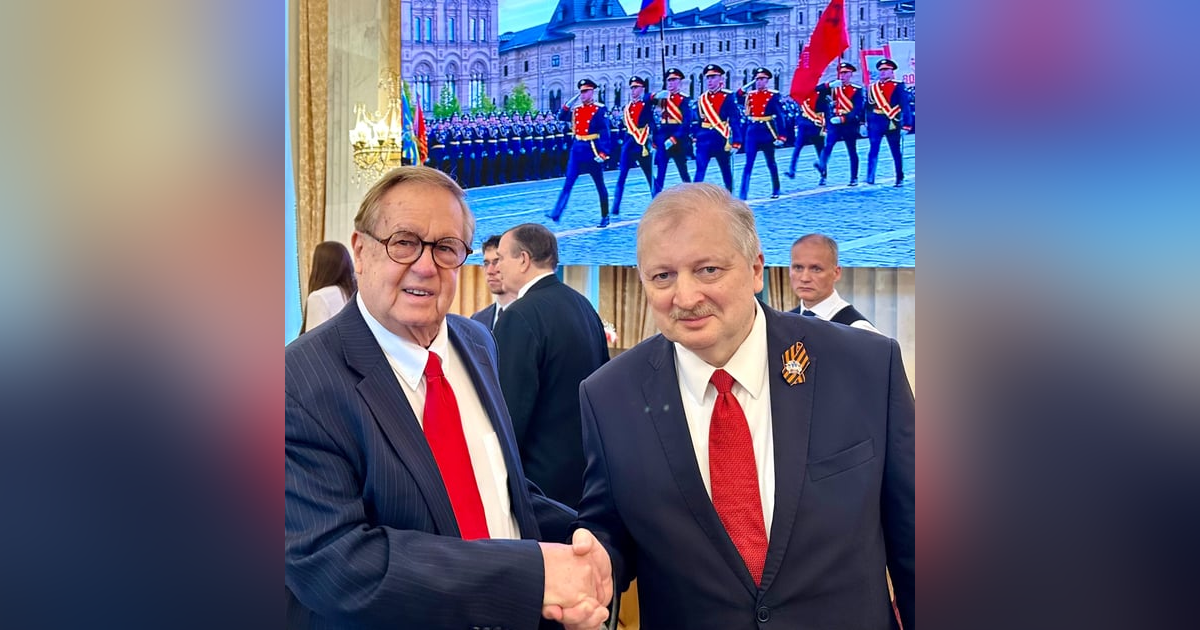 Russia and US relations: the role of a Citizen Diplomat. Talking with Bill Boerum former Chairman Sister Cities International. Russia and US relations: the role of a Citizen Diplomat. Talking with Bill Boerum former Chairman Sister Cities International.