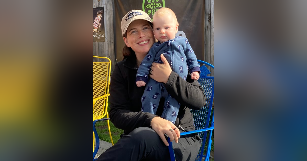 S1 E63 RACHEL DANIEL - Professional Alaskan Tour Guide S1 E63 RACHEL DANIEL - Professional Alaskan Tour Guide