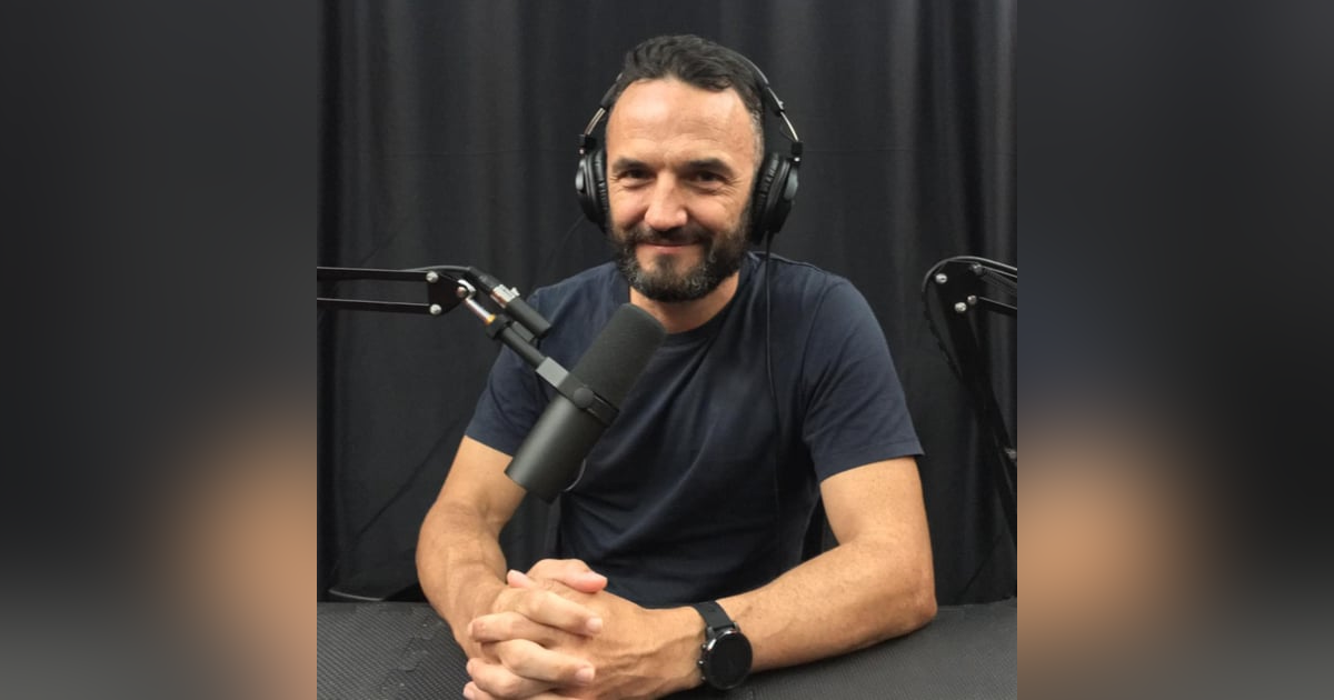 #133 What You Learn from Decluttering - Graham Brown #133 What You Learn from Decluttering - Graham Brown