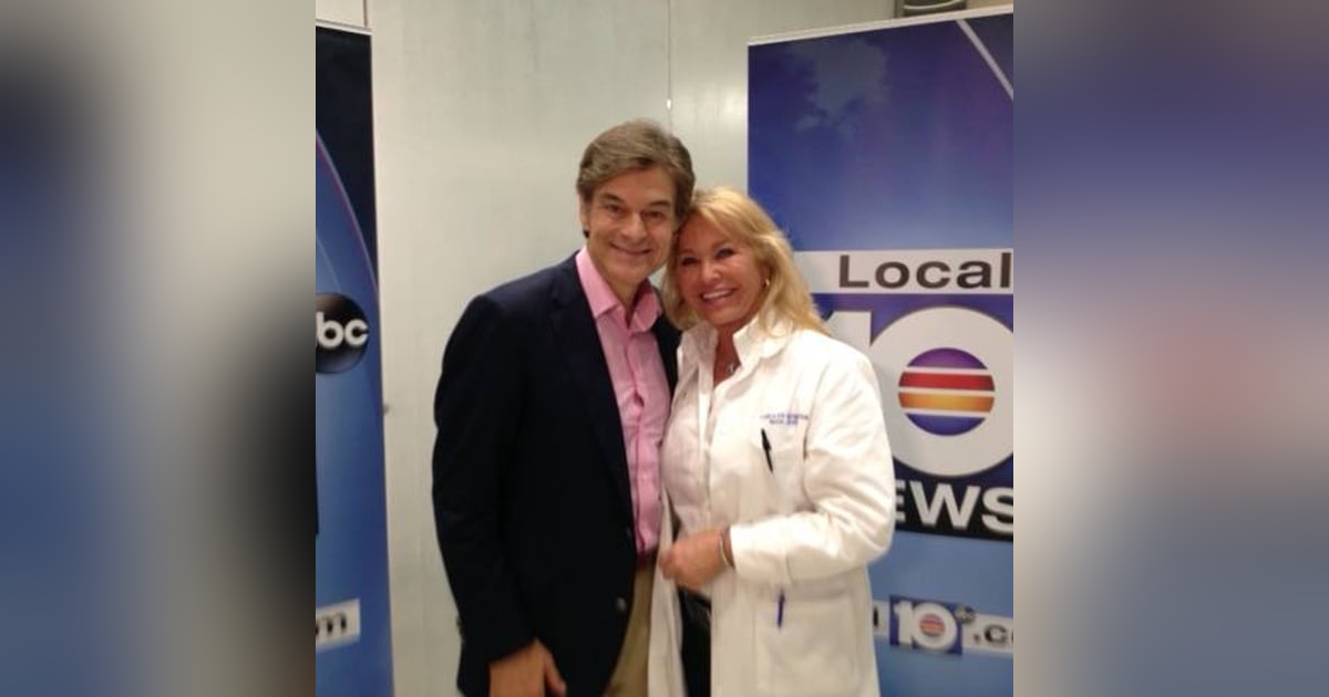 Carolyn Zaumeyer With Dr Oz and Suzanne Somers Carolyn Zaumeyer With Dr Oz and Suzanne Somers
