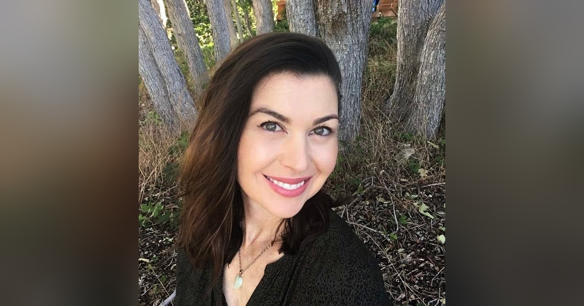 Limiting Toxins & Boosting Immunity with Kate Rose Limiting Toxins & Boosting Immunity with Kate Rose