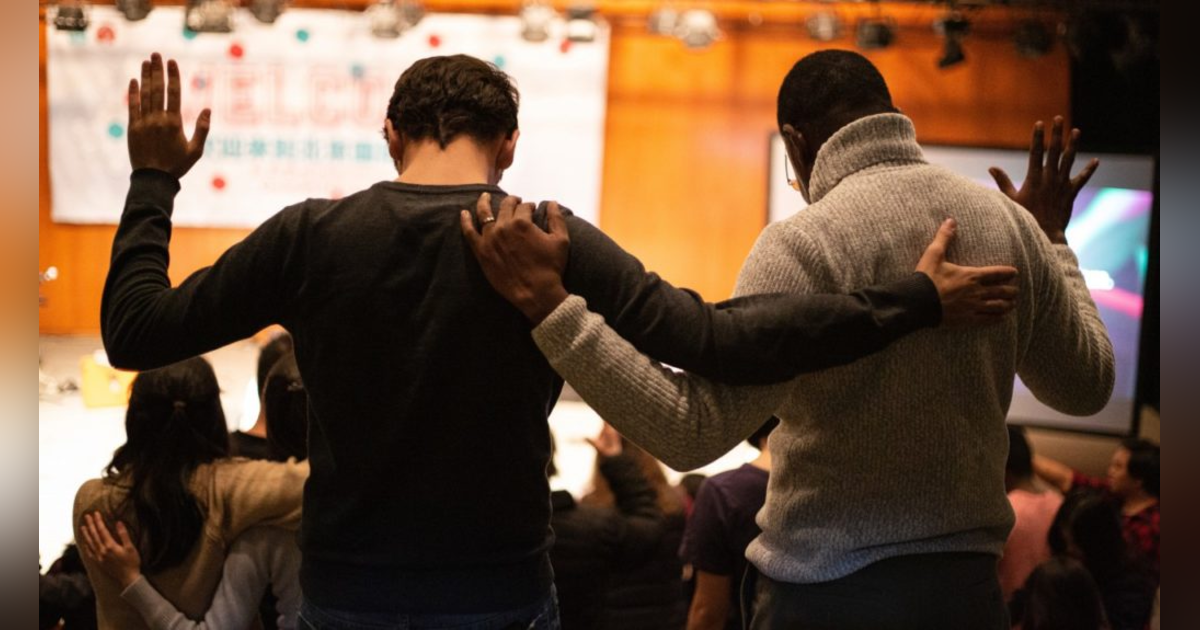 Can ONE Person Fully Know God? + Why is it Important for Believers to Worship Together and Not Be Separate? #290 Can ONE Person Fully Know God? + Why is it Important for Believers to Worship Together and Not Be Separate? #290