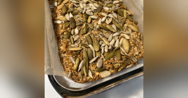 image for The Easiest 5-Ingredient Healthy Oat Bread Recipe (No Flour Required!)