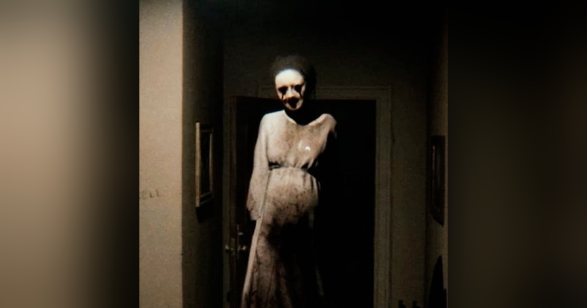 Solas En Casa Historias De Terror - REDE Solas En Casa Historias De Terror - REDE