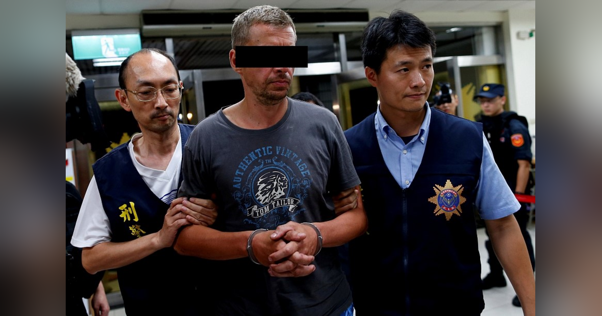 S3-E18 - Getting Arrested in Taiwan - With Lawyer Ross D. Feingold S3-E18 - Getting Arrested in Taiwan - With Lawyer Ross D. Feingold