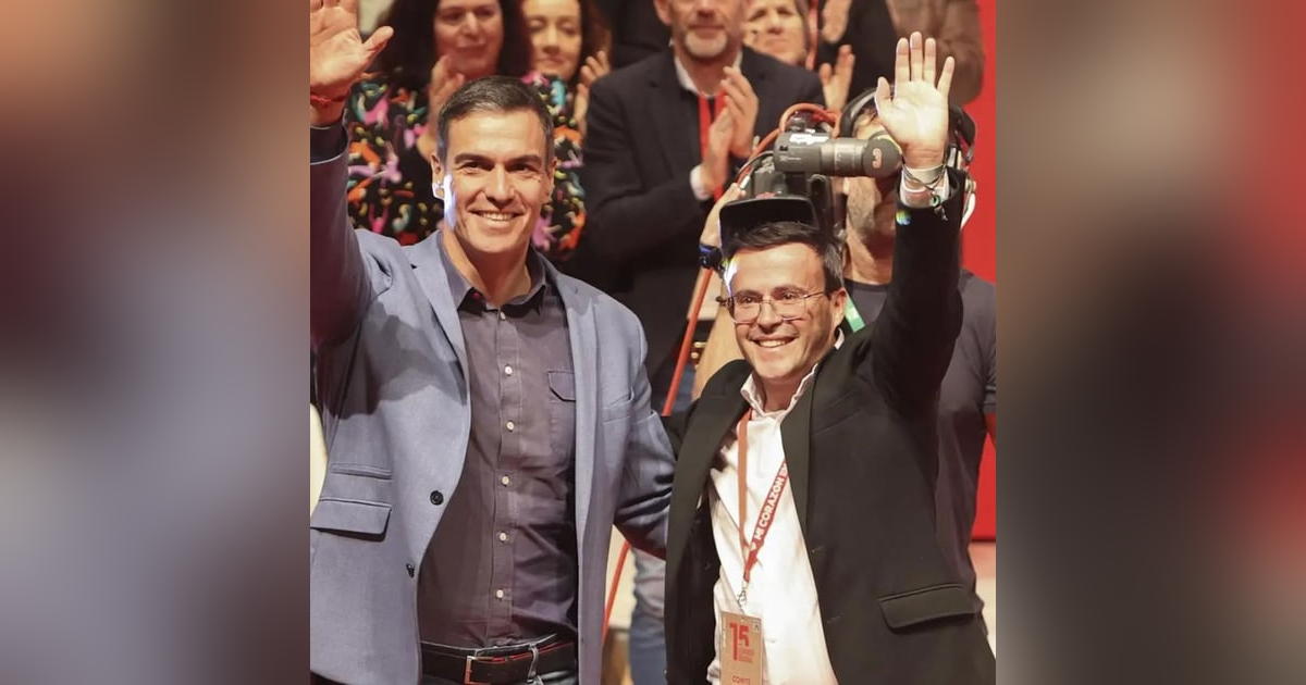 Las Noticias de La Mañana: Pedro Sánchez arropa en Extremadura a su candidato imputado, Miguel Ángel Gallardo Las Noticias de La Mañana: Pedro Sánchez arropa en Extremadura a su candidato imputado, Miguel Ángel Gallardo