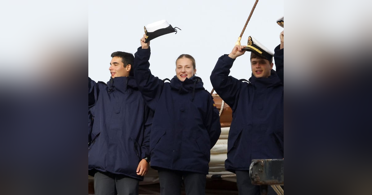 Crónica Rosa: El comportamiento sin precedentes de Casa Real ante las fotos de Leonor Crónica Rosa: El comportamiento sin precedentes de Casa Real ante las fotos de Leonor