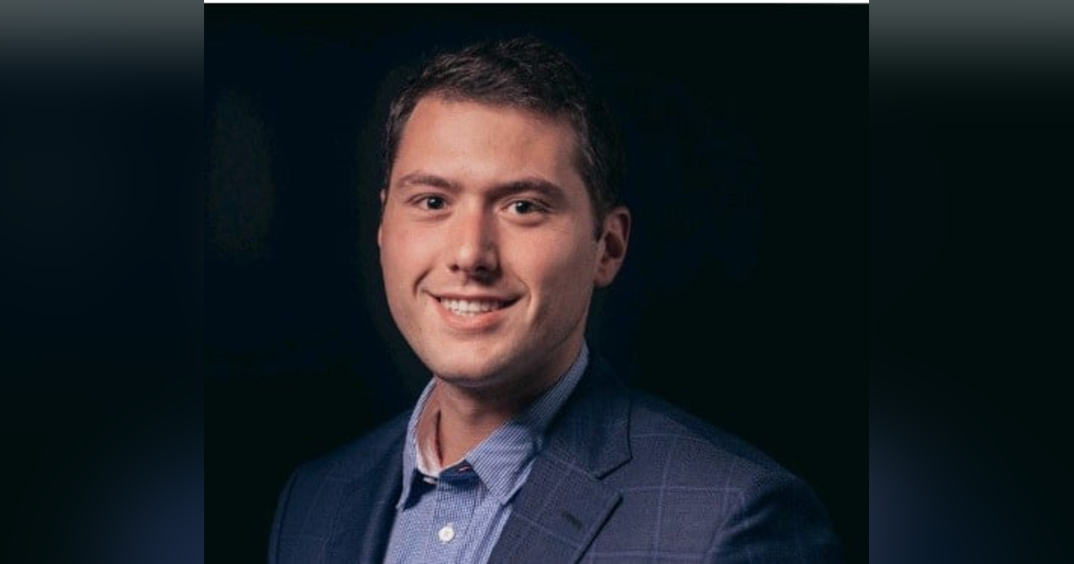 A Deep Dive on Axios | Jordan Zaslav, Axios HQ A Deep Dive on Axios | Jordan Zaslav, Axios HQ