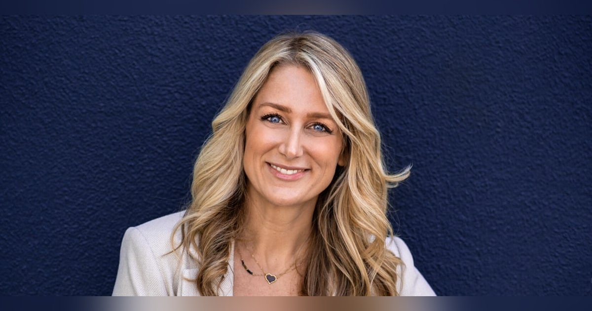 Mastering Media: How I Became An In-Demand Travel & Hospitality Expert For TV, Newspapers & Social Media - Sarah Dandashy Mastering Media: How I Became An In-Demand Travel & Hospitality Expert For TV, Newspapers & Social Media - Sarah Dandashy