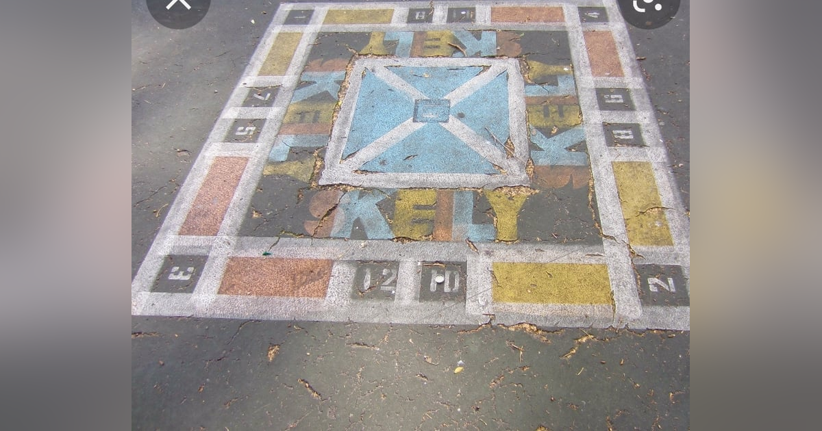 BACK in the DAYZ n STUFF. BACK in the DAYZ n STUFF.