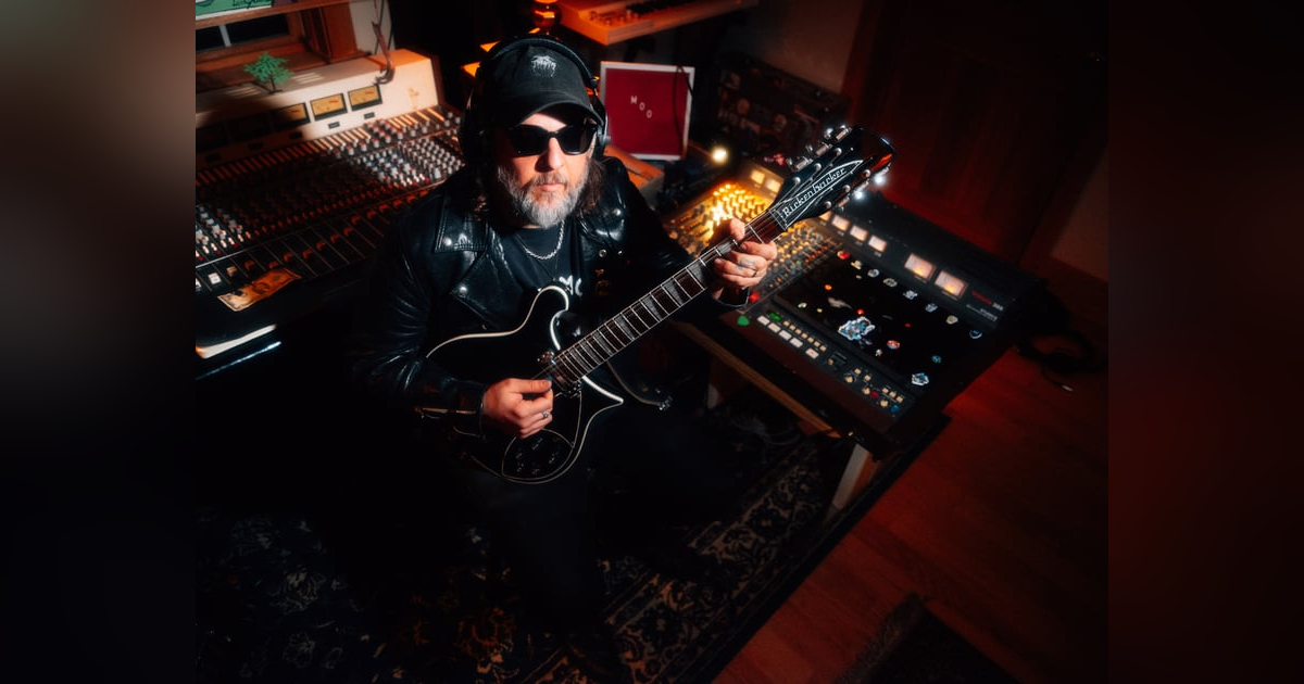 King Tuff (Kyle Thomas) King Tuff (Kyle Thomas)