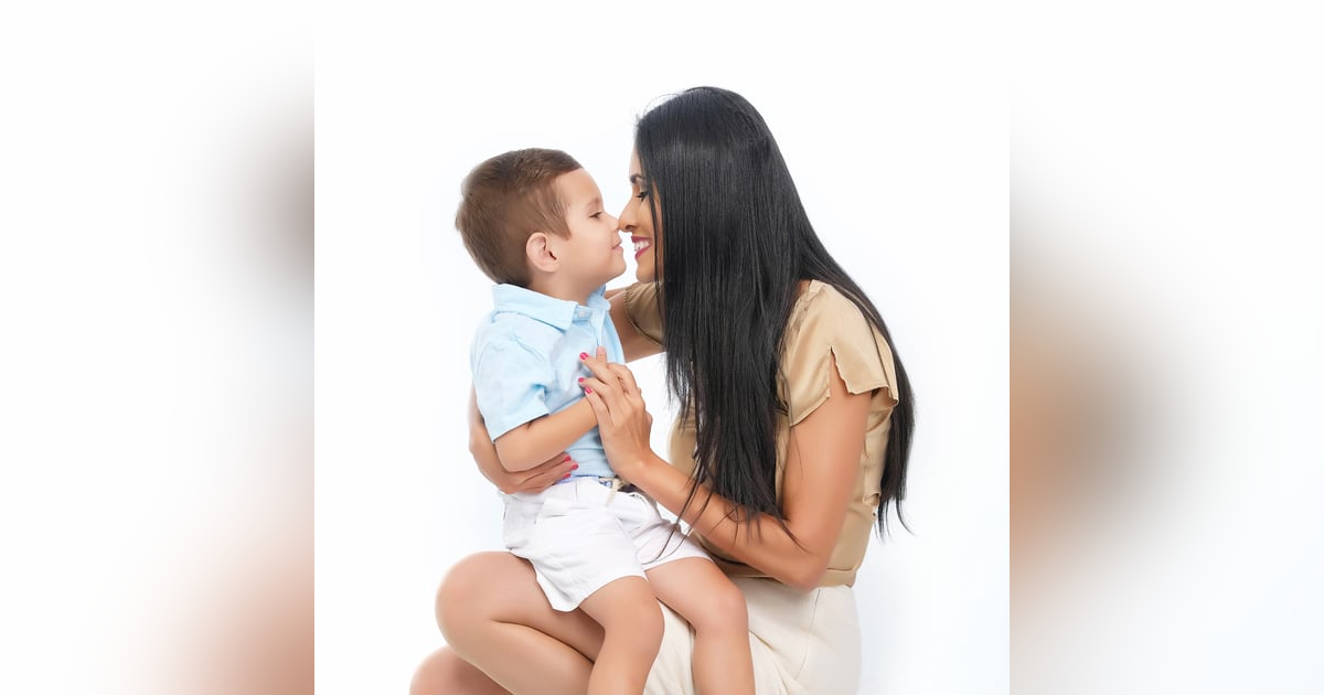 Rainbows, Diamonds, & Goldens...OH MY! Rainbows, Diamonds, & Goldens...OH MY!