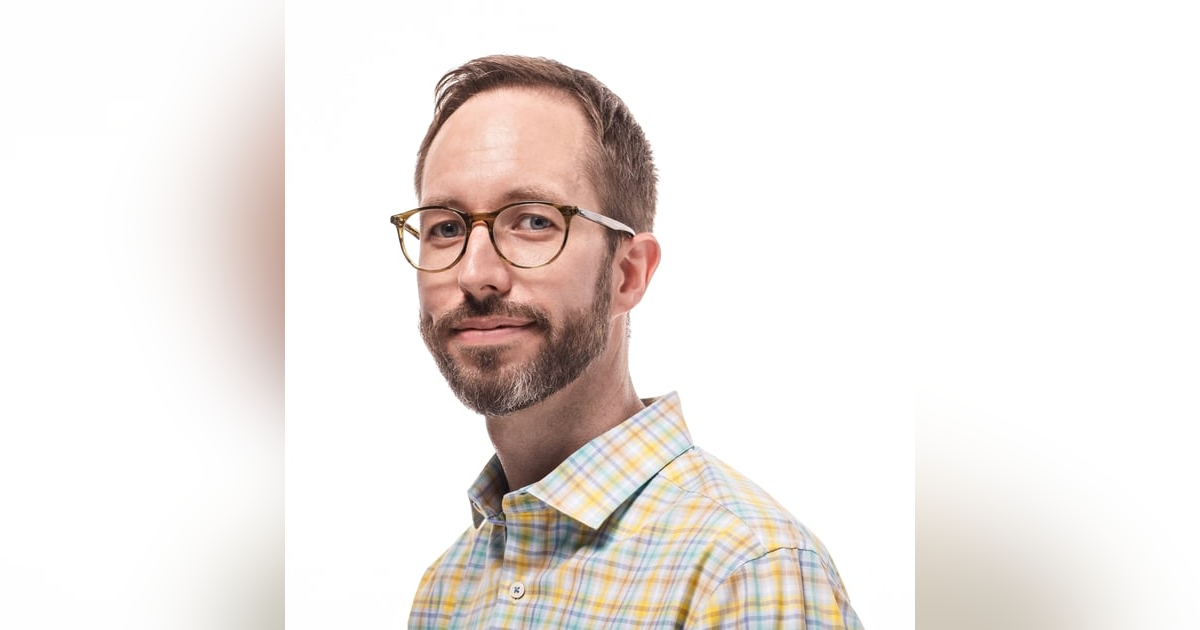 Social Media Profiles: the real, the fake and the extreme. In conversation with Professor Chris Bail of Duke University Social Media Profiles: the real, the fake and the extreme. In conversation with Professor Chris Bail of Duke University