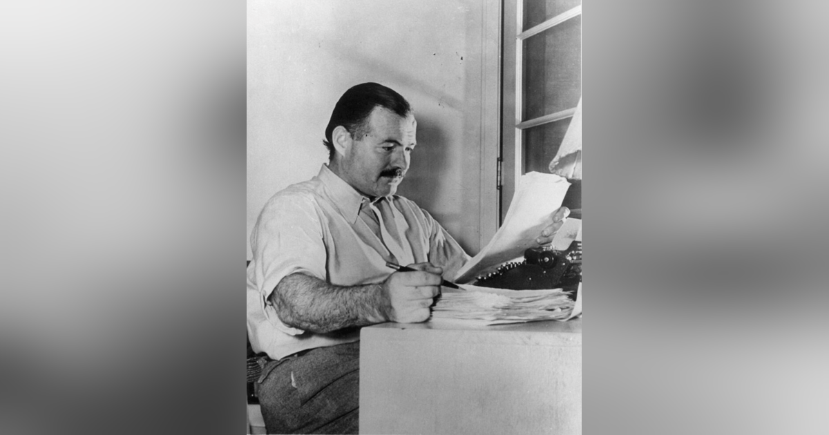 473 A Hemingway Short Story (with Mark Cirino) 473 A Hemingway Short Story (with Mark Cirino)