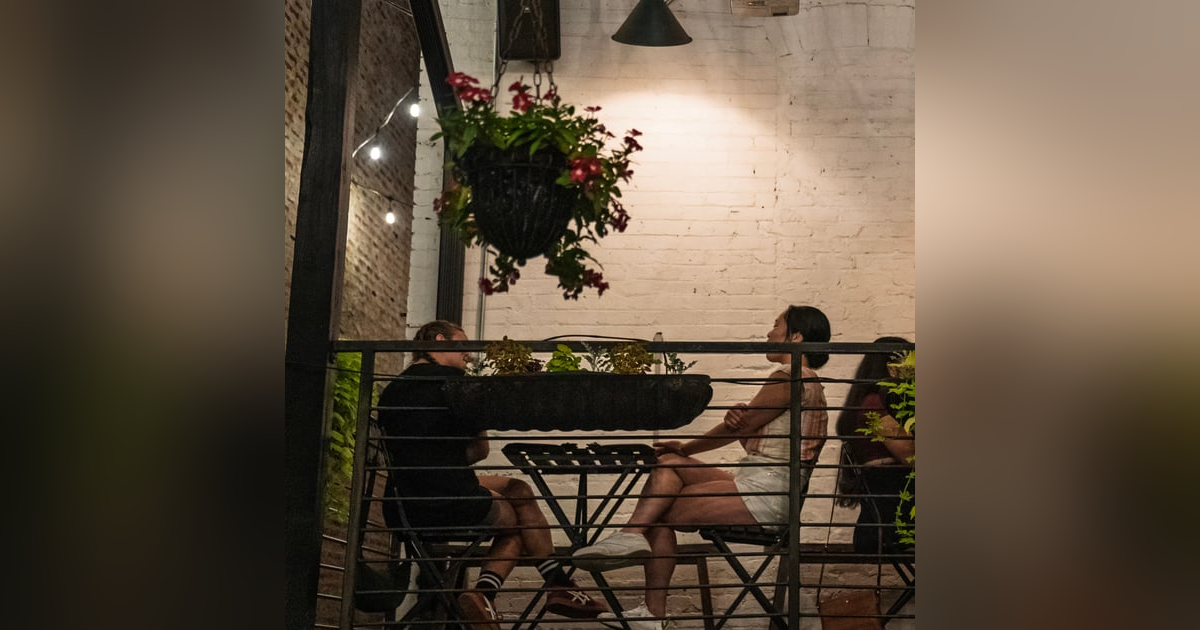 How to make – and keep – friends How to make – and keep – friends