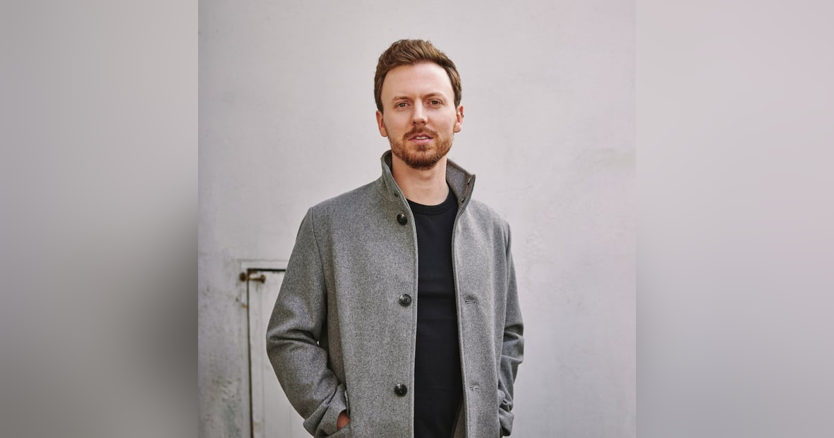 Joe Hicks Live from the Digital Bird's Nest Joe Hicks Live from the Digital Bird's Nest