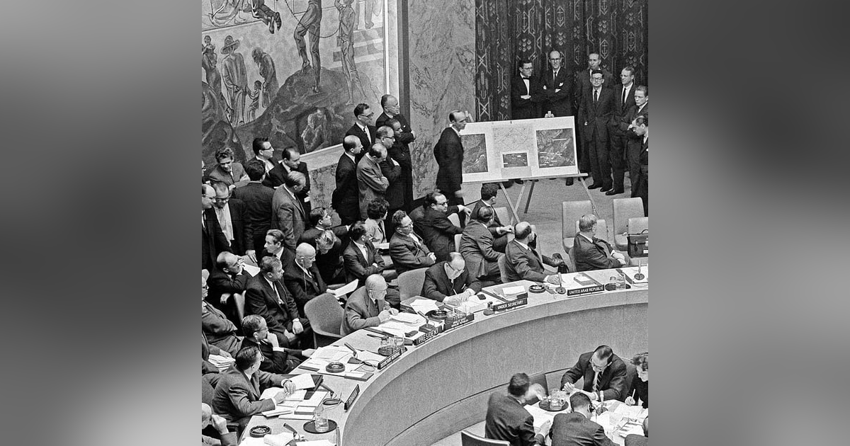 Cuban Missile Crisis Cuban Missile Crisis