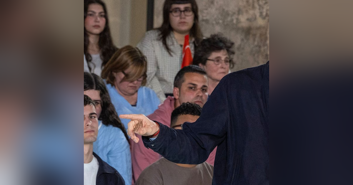 Prensa económica: ¿Cómo quedan los caseros tras la caída del decreto antidesahucios de Sánchez? Prensa económica: ¿Cómo quedan los caseros tras la caída del decreto antidesahucios de Sánchez?