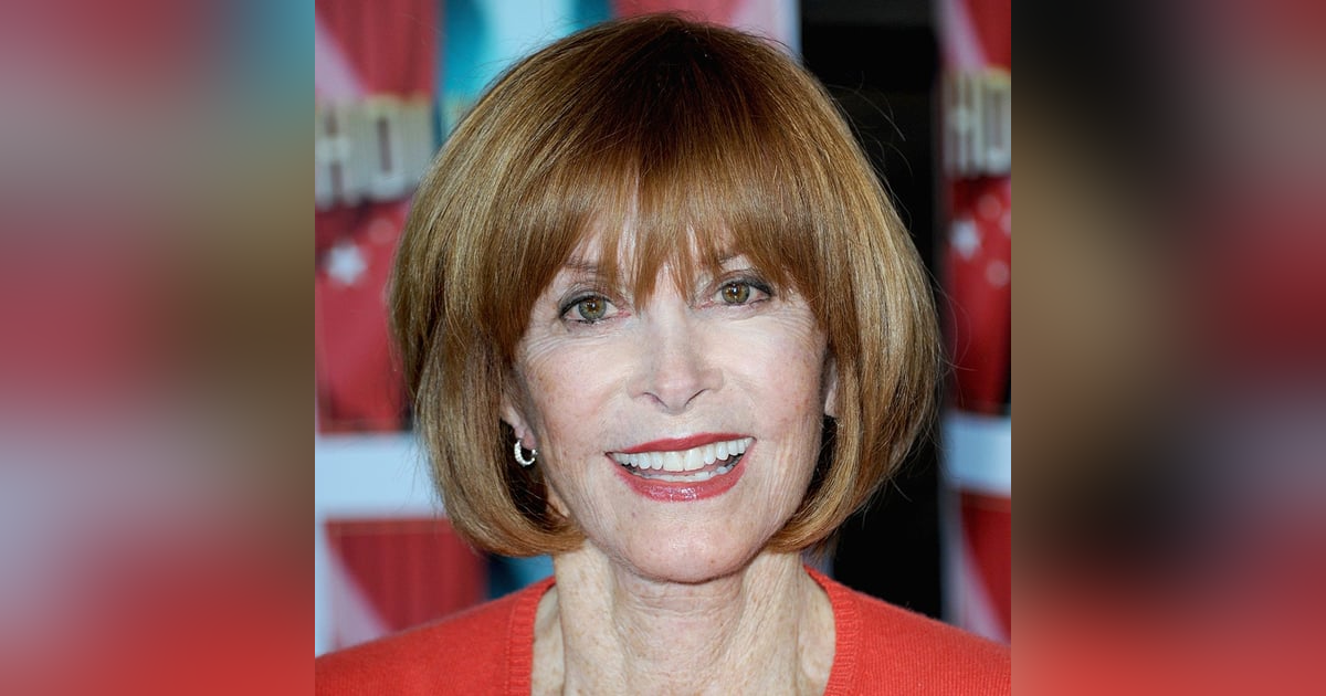 Stefanie Powers, Actress best known from TV Series Hart to Hart, Created William Holden Wildlife Foundation whwf.org Stefanie Powers, Actress best known from TV Series Hart to Hart, Created William Holden Wildlife Foundation whwf.org