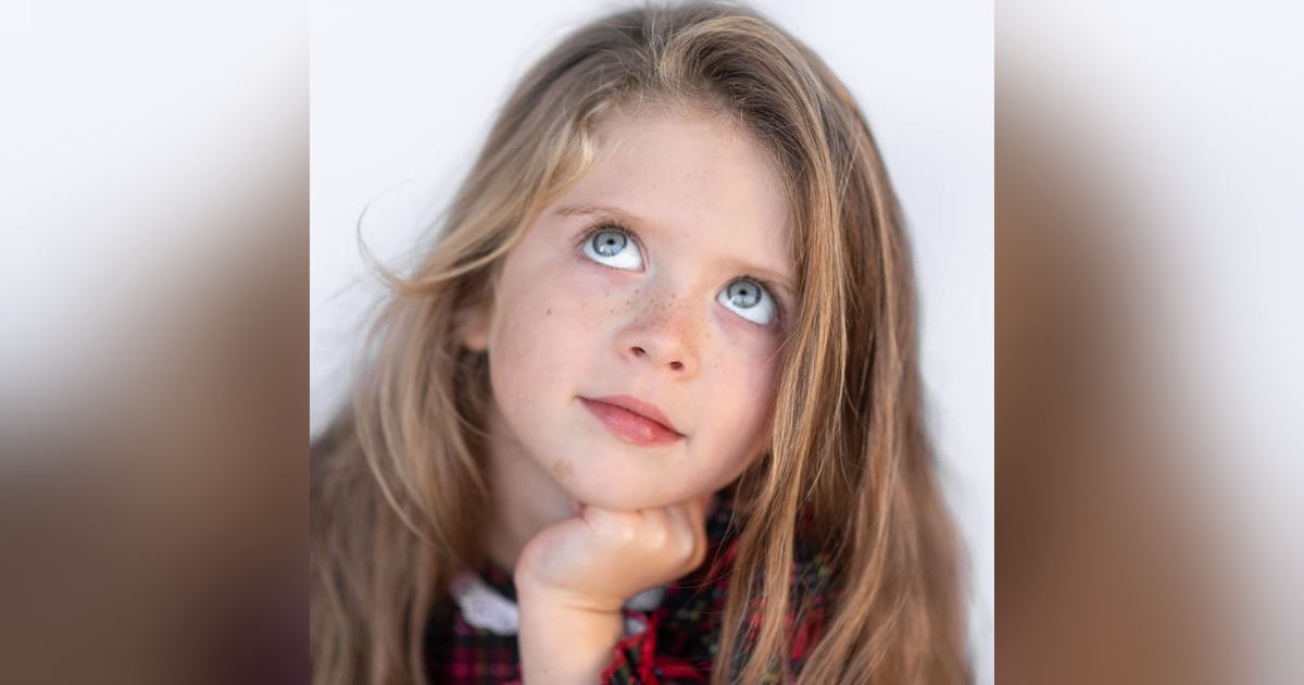 Raising Critical Thinkers with Julie Bogart | Episode 18 Raising Critical Thinkers with Julie Bogart | Episode 18