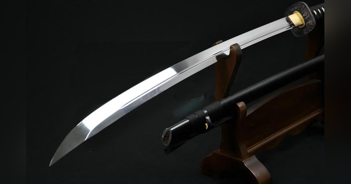 How God's Word is Like A Sharp, Double Edged Sword. #66 Reading Hebrews 4. How God's Word is Like A Sharp, Double Edged Sword. #66 Reading Hebrews 4.