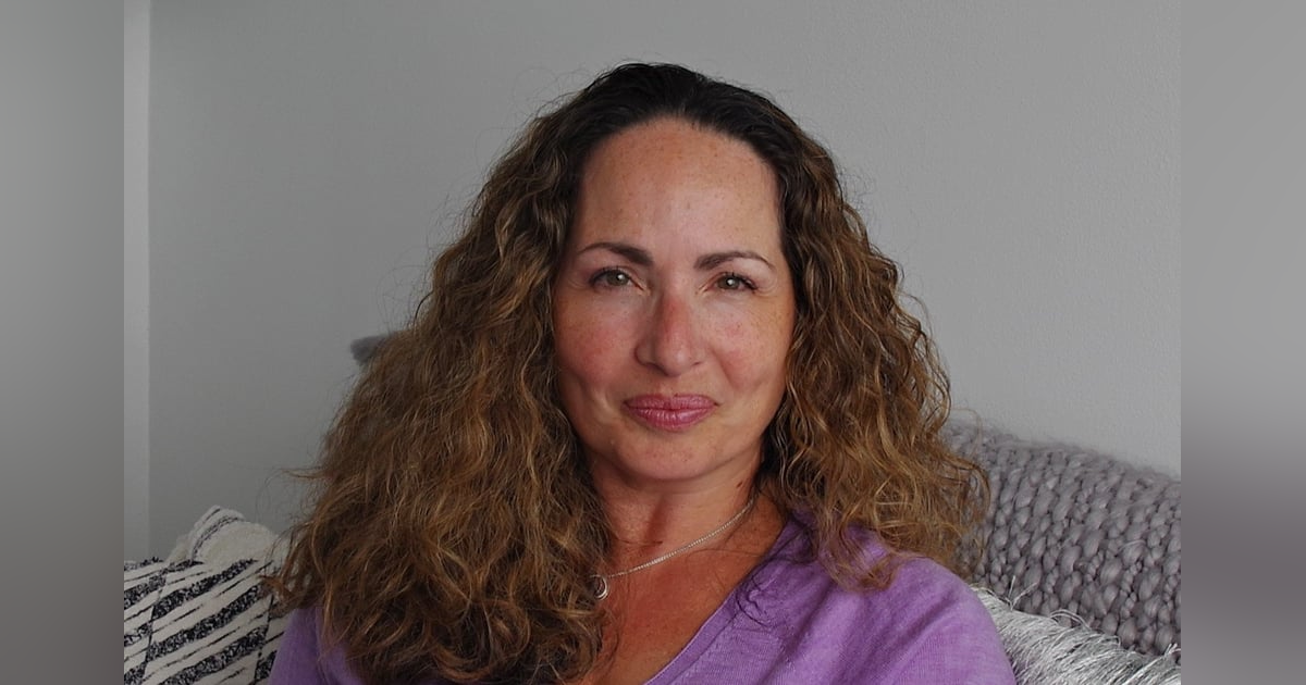 Career Pivots at Any Age: Insights from Therapist to Coach Aviva Kamander Career Pivots at Any Age: Insights from Therapist to Coach Aviva Kamander