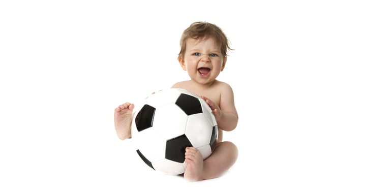 image for What Age Should Kids Start Team Sports?