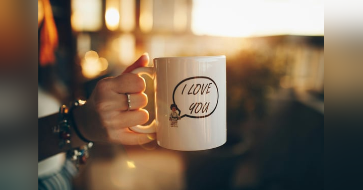 image for Coming Home at Last: Living Whole, Free, and True to Who You Are