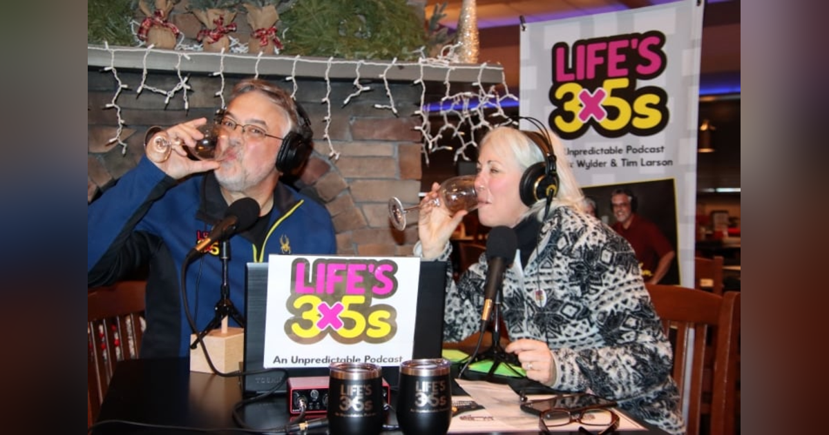 S1 E10 A Scoreboard Full of Celebrities at the Hoffman House S1 E10 A Scoreboard Full of Celebrities at the Hoffman House