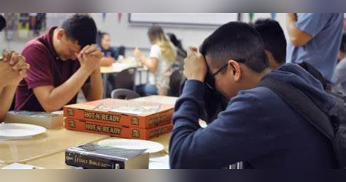 How Can Young People Stay Christian In a Secular Society? (Why Did Daniel Refuse the King's Food?) Reading Daniel 1 #146 How Can Young People Stay Christian In a Secular Society? (Why Did Daniel Refuse the King's Food?) Reading Daniel 1 #146