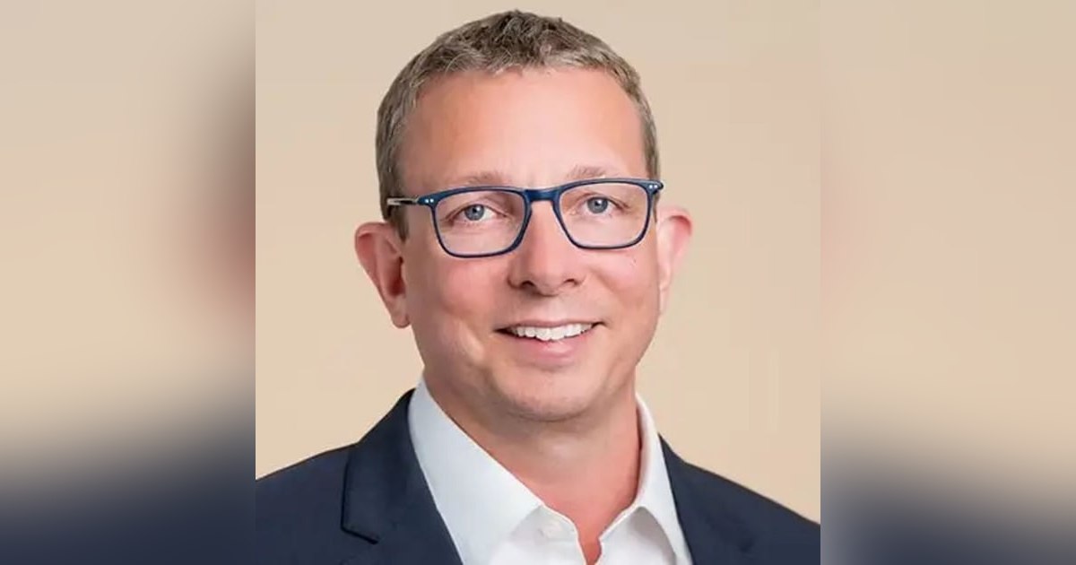 Career Lessons in Leadership - Chris Silcock, Hilton Career Lessons in Leadership - Chris Silcock, Hilton