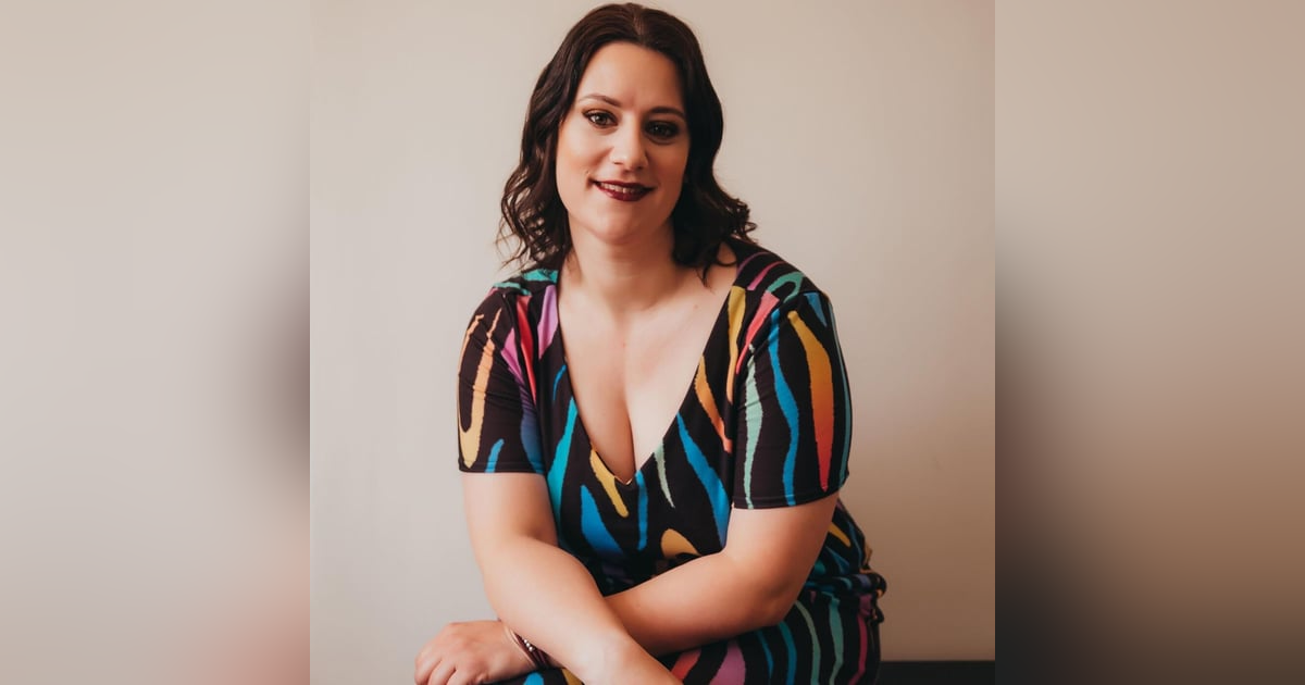 Authour Laura Bland my fantastic book coach joins me in some mum talk Authour Laura Bland my fantastic book coach joins me in some mum talk