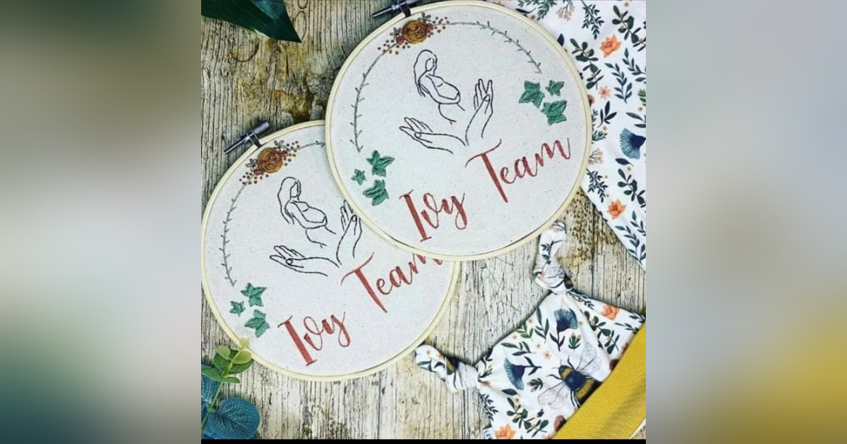 Are you thinking of a Home birth? Come and join 5 midwives and their mission to bring you the most comfortable and safe delivery Are you thinking of a Home birth? Come and join 5 midwives and their mission to bring you the most comfortable and safe delivery