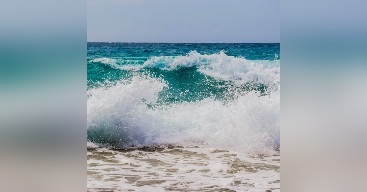 8 Hours of Calming Ocean Music for a Relaxing Atmosphere 8 Hours of Calming Ocean Music for a Relaxing Atmosphere