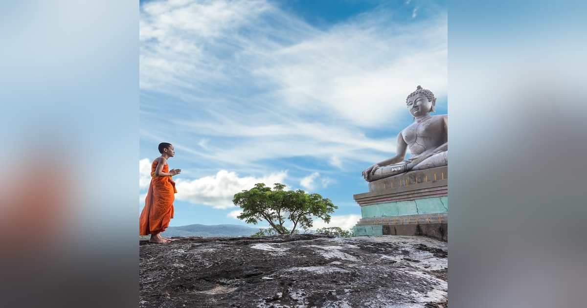 #70 Tonglen Meditation - Lodro Rinzler #70 Tonglen Meditation - Lodro Rinzler