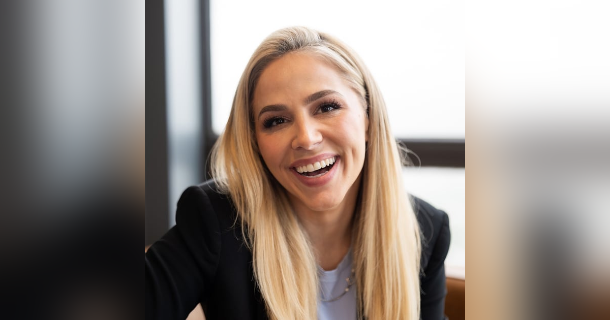 Humaning Is Fu**ing Hard — But Here’s How to Do It Without Losing Yourself with Sabrina Shafer Humaning Is Fu**ing Hard — But Here’s How to Do It Without Losing Yourself with Sabrina Shafer