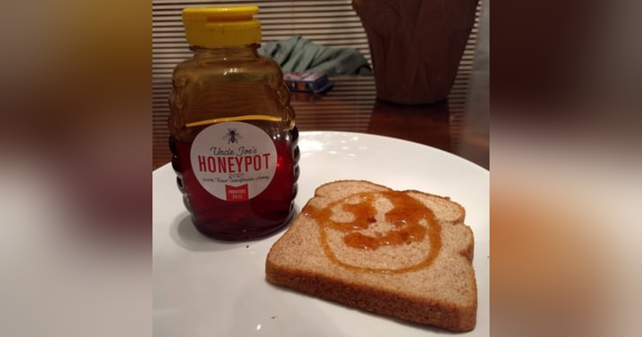 image for Entrepreneurial Spirit: The Bread Route Vendor Experience