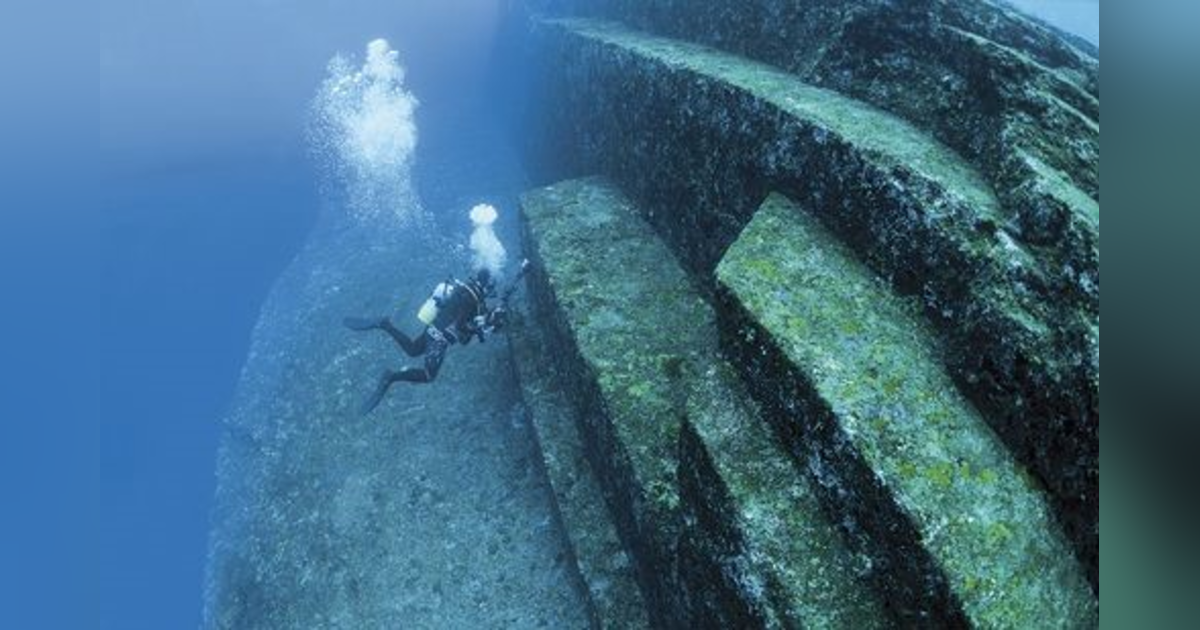 S2-E11 - Taiwan's Nearest Neighbors - the 1,000+ Kilometer-Long Ryukyu Island Chain S2-E11 - Taiwan's Nearest Neighbors - the 1,000+ Kilometer-Long Ryukyu Island Chain