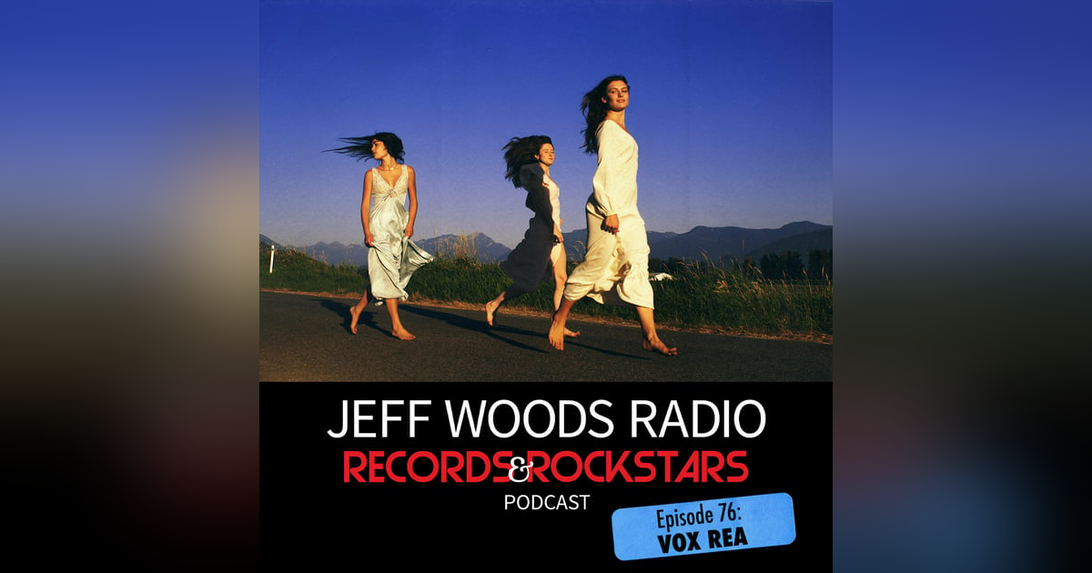 76: Vox Rea members Kate and Lauren with Jeff Woods 76: Vox Rea members Kate and Lauren with Jeff Woods