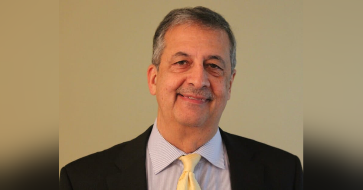 Ray Hanania--Trump On The Escalator Ray Hanania--Trump On The Escalator