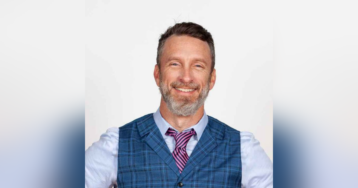 607: Mike Michalowicz, part 2: Being the Icebreaker 607: Mike Michalowicz, part 2: Being the Icebreaker