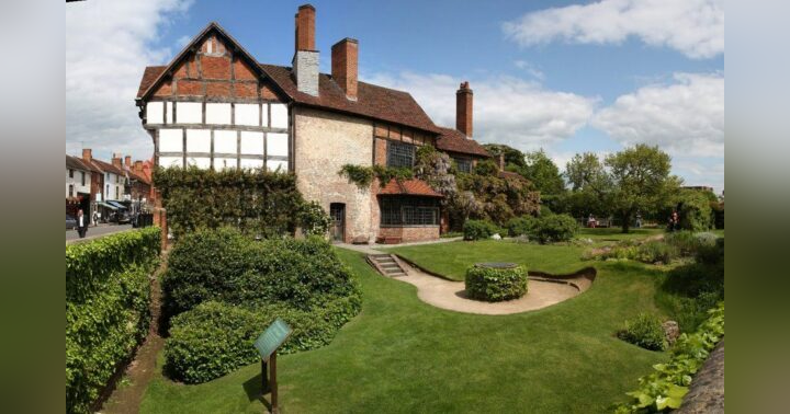 image for New Place, Stratford-Upon-Avon