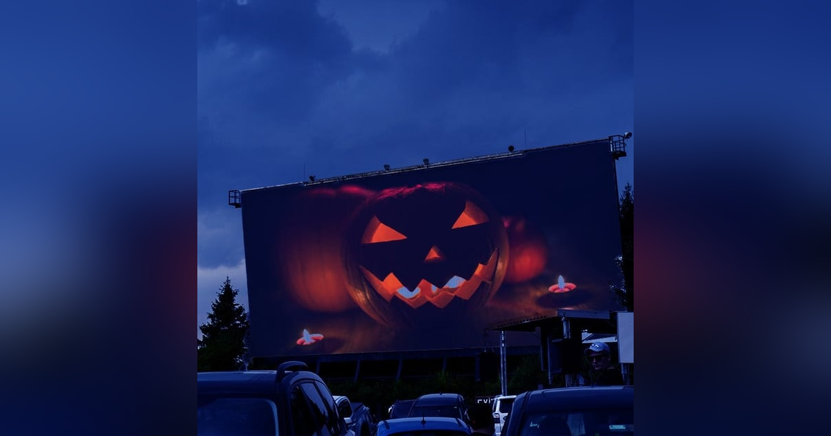 Ep.103 – Retro Halloween Weekend - These Movies are to DIE FOR Ep.103 – Retro Halloween Weekend - These Movies are to DIE FOR