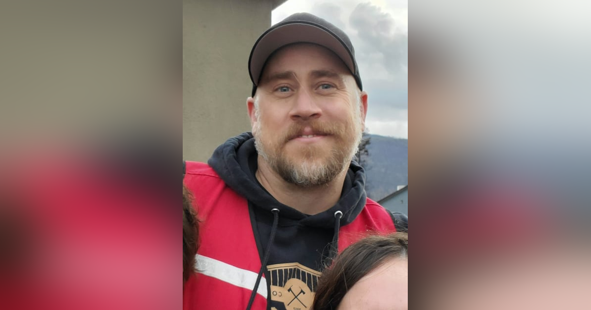 Crisis on the Ground: Public Outreach and Personal Recovery | The mental toll on emergency responders with guest Lloyd Piehl and host Tim Conrad Crisis on the Ground: Public Outreach and Personal Recovery | The mental toll on emergency responders with guest Lloyd Piehl and host Tim Conrad