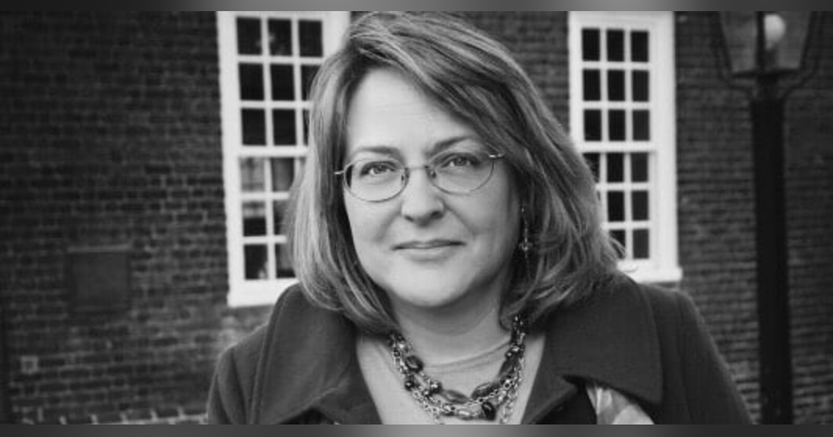 Diana Butler Bass: Grateful and the Subversion of Gratitude Diana Butler Bass: Grateful and the Subversion of Gratitude