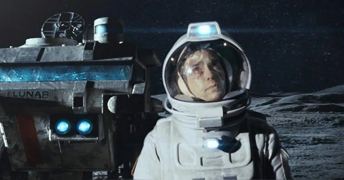 Midweek Mention... Moon Midweek Mention... Moon