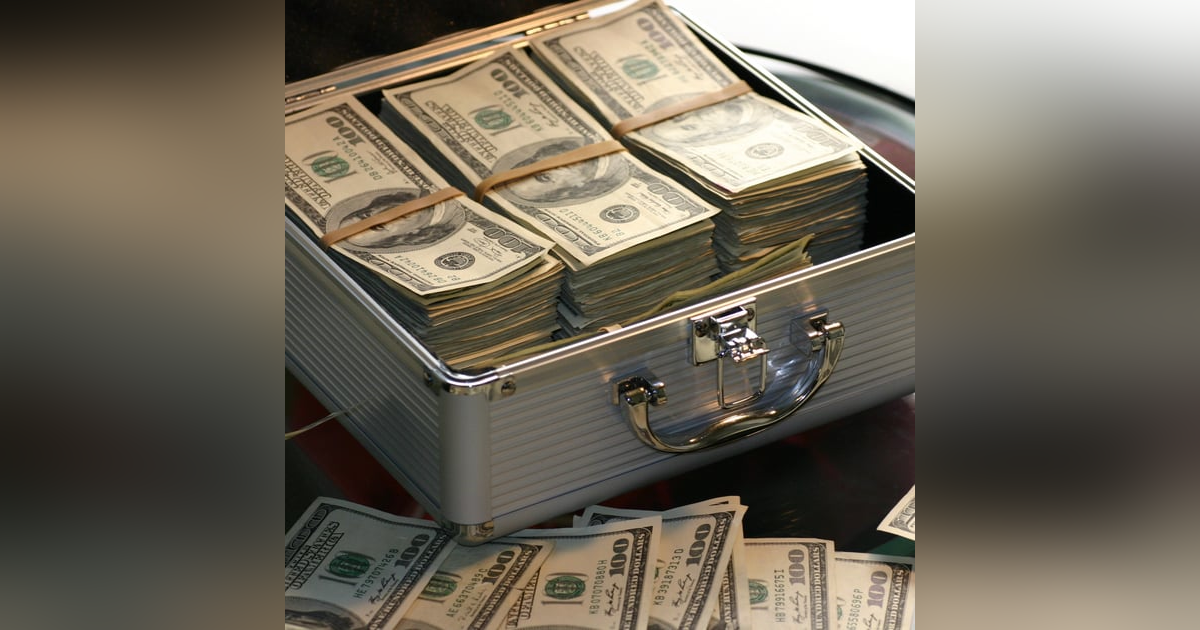 #117 AFFIRMATIONS - Become a Money Magnet by Shaddow Music #117 AFFIRMATIONS - Become a Money Magnet by Shaddow Music