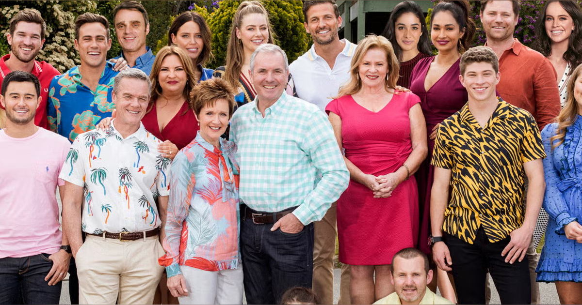 Midweek Mention... Neighbours (Again) Midweek Mention... Neighbours (Again)