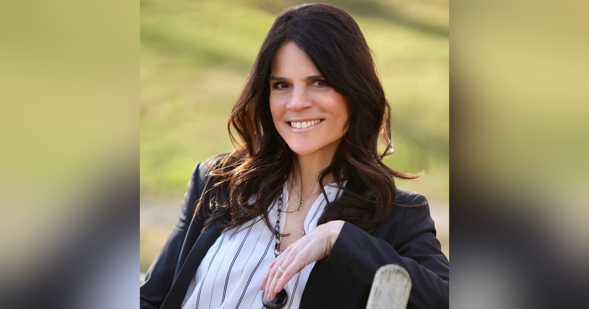 Broadcast Journalism to Mom to Walk and Talk Therapist Broadcast Journalism to Mom to Walk and Talk Therapist